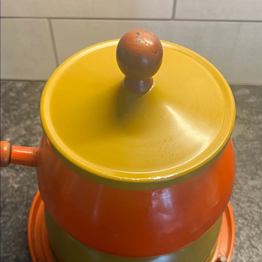 Vintage Mid Century Orange and Green Fondue Set. Wood handle Retro